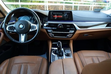 BMW Seria 5 G30-G31 Limuzyna 520d 190KM 2019 BMW Seria 5 Bezwypadek SalonPL xDrive LuxuryLine Tempomat Kamera FV, zdjęcie 10