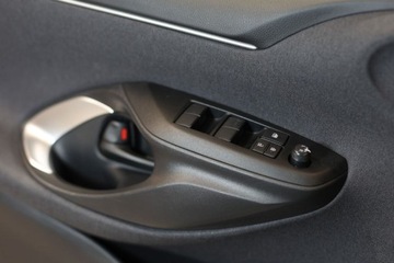 Toyota 2024 Toyota Yaris 1.5 Comfort 1.5 Benzyna 125KM, zdjęcie 19