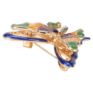 Женская брошь в элегантном стиле в форме бабочки