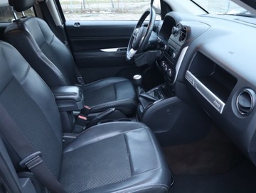 Jeep Compass I SUV Facelifting 2013 2.0 156KM 2013 Jeep Compass 2.0, Salon Polska, GAZ, Skóra, Klima, zdjęcie 8