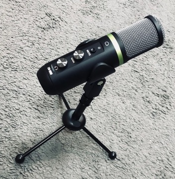 Конденсаторный USB-микрофон Mackie EM-USB