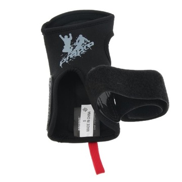 Защитные перчатки для запястий.