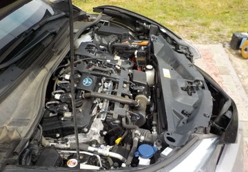 Toyota C-HR I Crossover Facelifting 1.8 Hybrid 122KM 2021 Toyota C-HR Okazja 1.8 Hybryda 122KM, zdjęcie 3