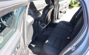 Volvo V60 II  Kombi 2.0 D3 150KM 2019 Volvo V60 NAVIGACJA, Grzane Fotele, Multifunkcja, Tempomat, Czujniki, Auto, zdjęcie 15