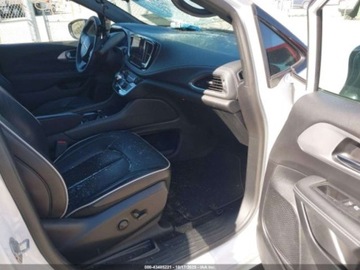 Chrysler Pacifica II 2025 Chrysler Pacifica Limited 2025 3.6l 3.6 Benzyna 287KM, zdjęcie 9