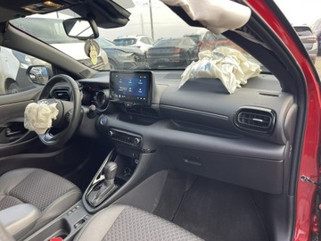 Toyota Yaris IV Hatchback 1.5 Hybrid Dynamic Force 116KM 2023 Toyota Yaris Hybryda Automat Klimatronik Kamera, zdjęcie 7