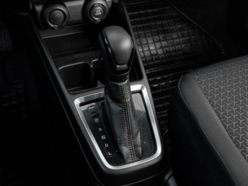 Suzuki Swift VI Hatchback Facelifting 1.2 DualJet SHVS 83KM 2021 Suzuki Swift WD1735S#1.2 Dualjet SHVS Premium CVT, zdjęcie 12