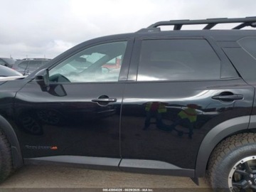 Nissan Pathfinder III 2025 Nissan Pathfinder Rock Creek 2025 3.5l 3.5 Benzyna 295KM, zdjęcie 2