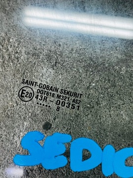 FIAT SEDICI 08R. SKLO (OKNO) DVEŘE PRAVÝ PŘEDNÍ
