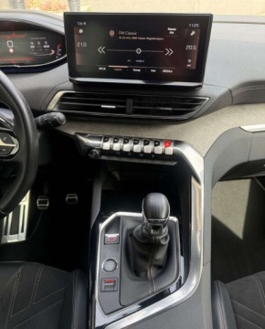 Peugeot 3008 II Crossover Facelifting  1.2 PureTech 130KM 2021 Peugeot 3008 Peugeot 3008 1.2 PureTech GT SampS 1.2 Benzyna 130KM, zdjęcie 28