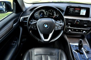 BMW Seria 5 G30-G31 Touring 520d 190KM 2018 BMW 520 520d 190Km Luxury Line Duża Navi Xenon, zdjęcie 5