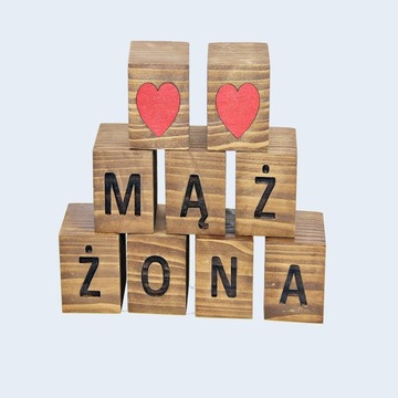 МУЖ ЖЕНА украшение, кубики в деревенском стиле, стол, свадьба