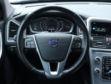 Volvo XC60 I SUV Facelifting 2.0 D3 DRIVE-E 150KM 2016 Volvo XC60 D3, Skóra, Klima, Klimatronic, zdjęcie 20