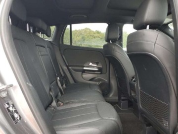 Mercedes GLA II 2021 Mercedes-Benz GLA 2021, 2.0L, 4x4, od ubezpieczalni 2.0 Benzyna 221KM, zdjęcie 9