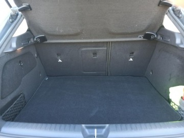 Mercedes GLA I Off-Roader Facelifting 1.6 200 156KM 2019 Mercedes GLA 200 56 tys km, bogata opcja, zdjęcie 9