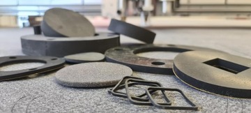 1525 КАЧЕСТВЕННЫЙ ПЛОТТЕР ДЛЯ РЕЗКИ ПРОКЛАДОК