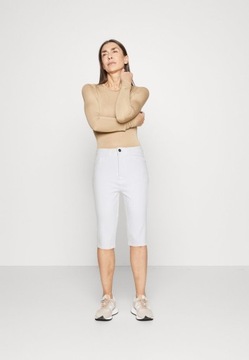 Spodenki do kolan, jeans, biały Marks & Spencer 38