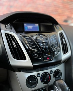 Ford Focus III 2014 Ford Focus Automat Alu Klima Gwarancja w cenie Warszawa VRWX 2.0 Benzyna, zdjęcie 19