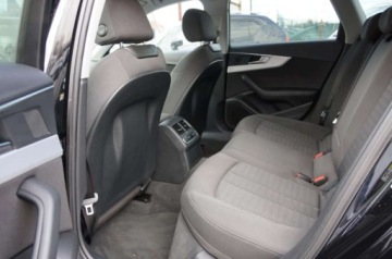 Audi A4 B9 Limousine 2.0 TDI 190KM 2017 Audi A4 Avant 2.0 TDI CR 190 KM 4x4, Navi, Virtual, Ambiente, Biksenon, GW, zdjęcie 31