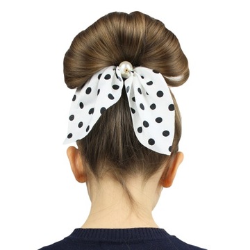 GUMKA DO WŁOSÓW SCRUNCHIE BIAŁA W CZARNE KROPKI