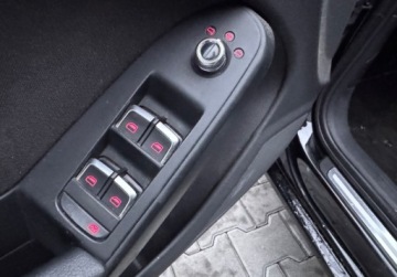 Audi A4 B8 Avant Facelifting 1.8 TFSI 170KM 2013 Audi A4 Avant bezwypadek A4 Avant 1.8 Benzyna 170KM, zdjęcie 4