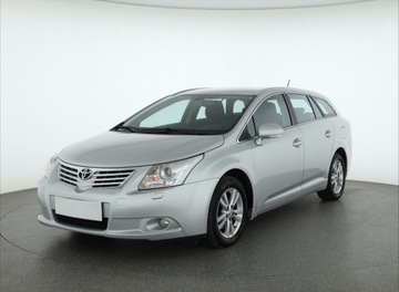 Toyota Avensis II Kombi 2.0 D-4D 126KM 2009 Toyota Avensis 2.0 D-4D, Salon Polska, Klima, zdjęcie 1