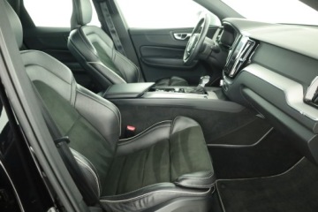Volvo XC60 II Crossover T5 250KM 2019 Volvo XC60 T5 AWD, Salon Polska, 4X4, Automat, zdjęcie 6