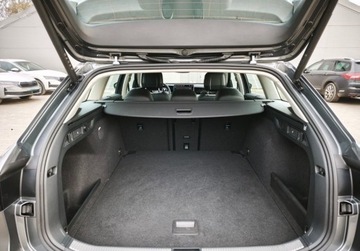 Volkswagen Passat B8 Variant Facelifting 1.5 TSI EVO 150KM 2024 Volkswagen Passat Elegance, FV 23, Gwarancja, ACC, Matrix, GPS, Masaz, Dig, zdjęcie 9
