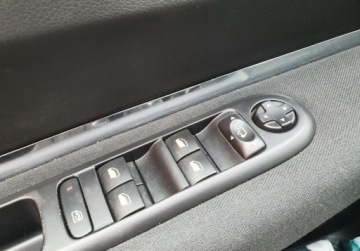 Peugeot 3008 I 2015 Peugeot 3008 Lift LED STYLE GetHelp 1.6 Diesel 120KM, zdjęcie 19