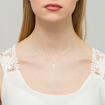 ЗОЛОТОЙ КУЛОН, СТРОЧНАЯ БУКВА КУЛОН С БРИЛЛИАНТОМ