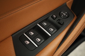 BMW Seria 5 G30-G31 Limuzyna 520d 190KM 2017 BMW 5 520d xDrive, Serwis ASO, 187 KM, 4X4, zdjęcie 19