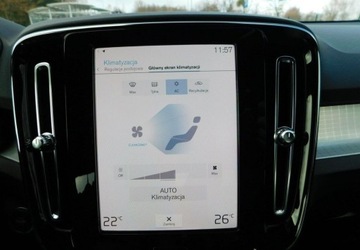 Volvo XC40 Crossover Facelifting 1.5 T2 129KM 2022 Volvo XC 40 z Gwarancja Bezwypadkowy 100 1.5 Benzyna 129KM, zdjęcie 18