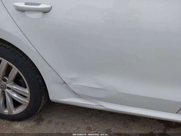 Volkswagen Passat B8 2019 Volkswagen Passat 2019 VOLKSWAGEN PASSAT 2.0T WOLFSBURG EDITION 2.0 Benzyna, zdjęcie 5