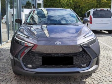 Toyota C-HR II SUV 1.8 Hybrid 140KM 2026 Od ręki - Executive 1.8 Hybrid 140KM | Podgrzewane fotele!, zdjęcie 1
