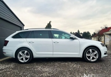 Skoda Octavia III Scout Kombi 2.0 TDI 150KM 2017 Skoda Octavia Bezwypadkowy, FV23, 4x4, DSG, KredytowanieLeasing, gw.12m ge, zdjęcie 1