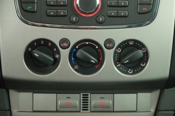 Ford Focus II Kombi 1.6 Duratorq TDCi DPF 109KM 2010 Ford Focus 1.6 TDCi, Salon Polska, Klima, zdjęcie 9