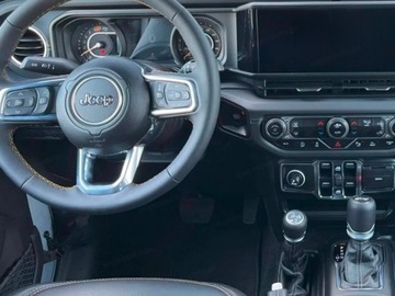 Jeep Wrangler IV 80th Anniversary 2d  Seria 6 2.0 GME Turbo 272KM 2024 Jeep Wrangler Sahara GME 2.0 Turbo 272KM AT 4WD, zdjęcie 6