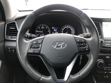 Hyundai Tucson III SUV 1.7 CRDi 141KM 2018 HYUNDAI TUCSON 1.7 CRDI AUTOMAT 1 WŁAŚCICIEL ŁADNY STAN Z NIEMIEC, zdjęcie 15