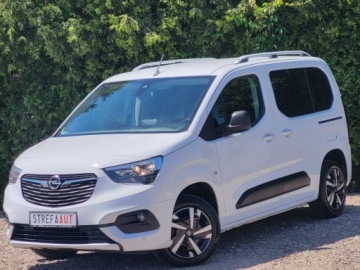 Opel Combo E Kombivan 1.5 Diesel 102KM 2022 Opel Combo 2XPDCkameraPo oplatach,GWARANCJA 1.5 Diesel 102KM