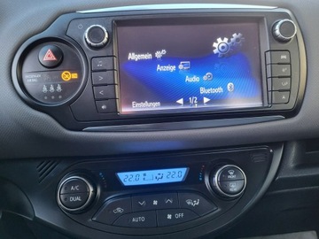 Toyota Yaris III Hatchback 5d Facelifting Hybrid 100KM 2016 Toyota Yaris 1.5 Hybrid 100% Org Przebieg 132 Tyś, zdjęcie 24