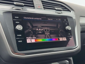 Volkswagen Tiguan II SUV Facelifting 2.0 TDI 150KM 2022 Volkswagen Tiguan Elegance, Matrix, Head-Up, Kamera, Ambiente, Asystenci, zdjęcie 31