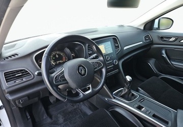 Renault Megane IV Hatchback 5d 1.2 Energy TCe 130KM 2017 Renault Megane 1.2 TCe 130KM Intens Grupa Adamowscy 1.2 Benzyna 130KM, zdjęcie 2