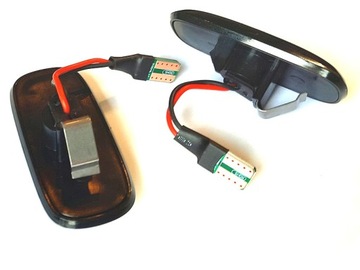 AUDI TT 98-06 SMĚROVKY LED DYNAMIC BLACK