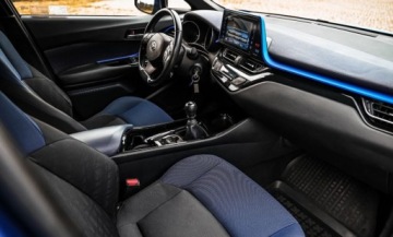 Toyota C-HR I Crossover 1.2L Turbo 116KM 2016 Toyota C-HR Toyota C-HR 1.2 T Dynamic 1.2 Benzyna 116KM, zdjęcie 19