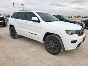 Jeep Grand Cherokee IV 2021 Jeep Grand Cherokee 2021r., Laredo 3.6 Benzyna 290KM, zdjęcie 5