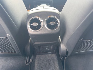 Mercedes Klasa A W177/V177 Sedan AMG 2.0 AMG 35 306KM 2022 Mercedes-Benz A 35 AMG A 35 4MATIC Limuzyna, zdjęcie 16