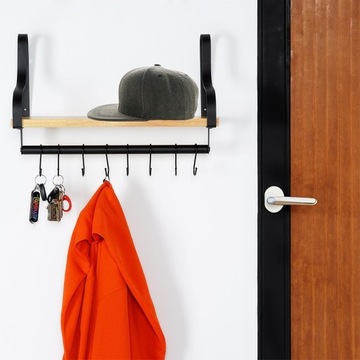 Деревянная настенная полка с перекладиной и крючками, 43х18х26 см.