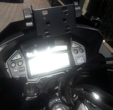 КРЕПЛЕНИЕ GPS-КРОНШТЕЙНА Honda VFR1200X Crosstourer