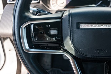 Land Rover Range Rover Velar SUV 2.0 204KM 2021 Od ręki - Land Rover Range Rover Velar 2.0 D200 mHEV Suv 204KM 2021, zdjęcie 14