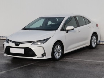 Toyota Corolla XII Sedan Facelifting 1.5 VVT-i 125KM 2023 Toyota Corolla 1.5 VVT-i, Salon Polska, zdjęcie 1